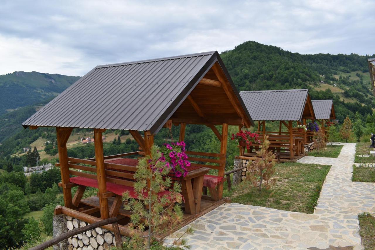 Gradine - Katun Kamp Villa พลาฟ ภายนอก รูปภาพ