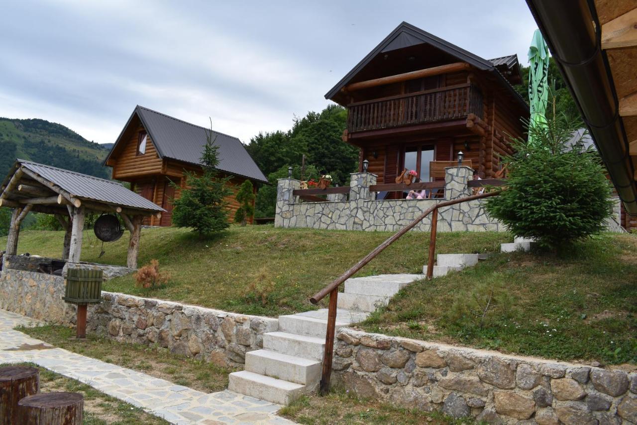 Gradine - Katun Kamp Villa พลาฟ ภายนอก รูปภาพ
