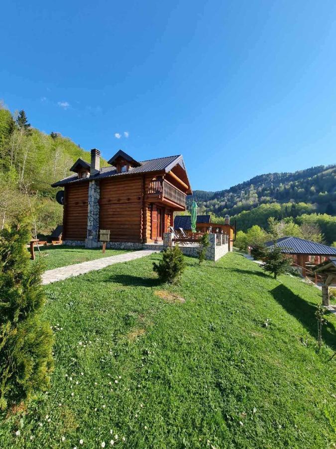 Gradine - Katun Kamp Villa พลาฟ ภายนอก รูปภาพ