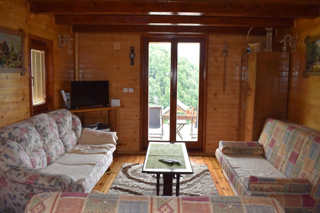 Gradine - Katun Kamp Villa พลาฟ ภายนอก รูปภาพ