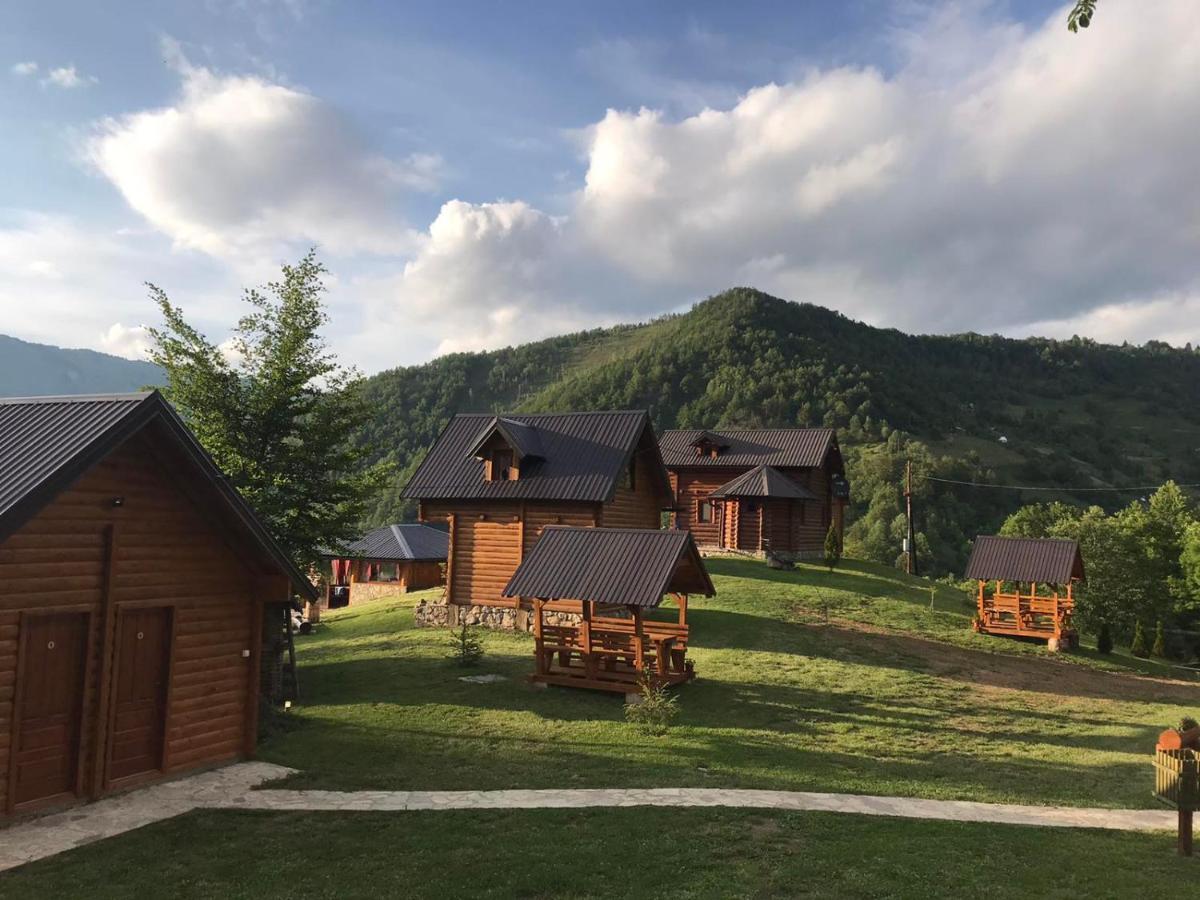 Gradine - Katun Kamp Villa พลาฟ ภายนอก รูปภาพ